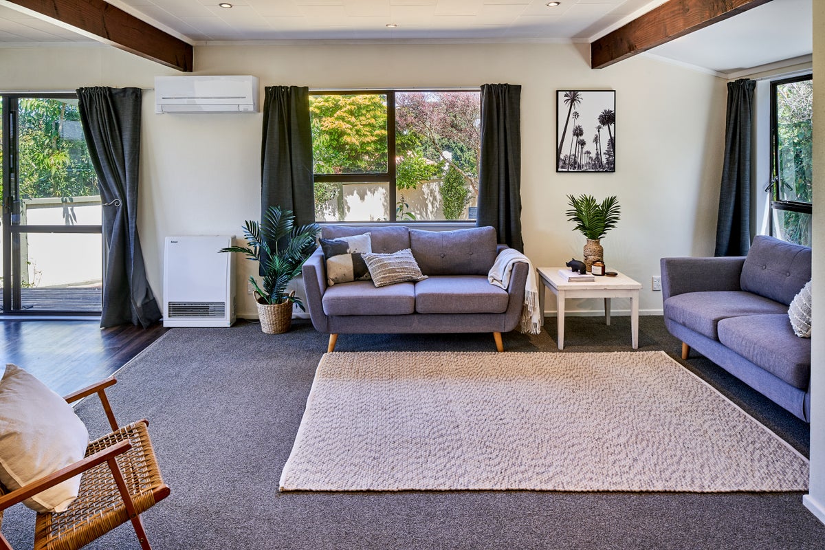 39A Dominion Park Street, Johnsonville, Wellington - Carousel 1