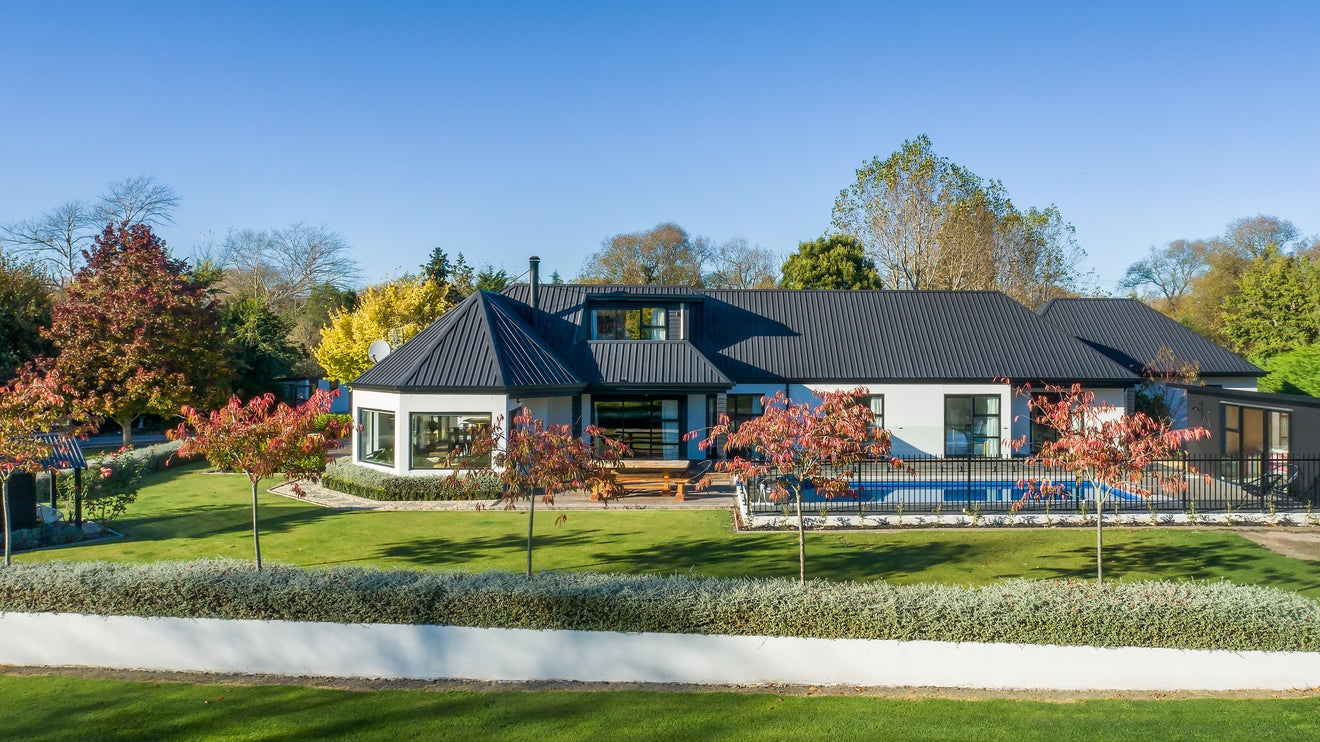 37 Max Wallace Drive, Ashley, Rangiora - Carousel 1