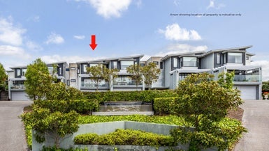 4/5 The Moorings, Two Mile Bay, Taupo - Carousel 1