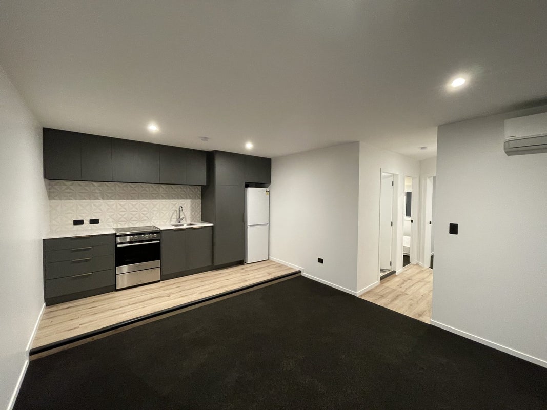 6 Cessna Way, Newlands, Wellington - Carousel 2