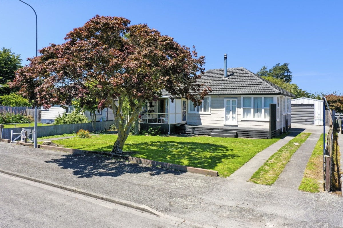 12 Andrew Street, Allenton, Ashburton - Carousel 1