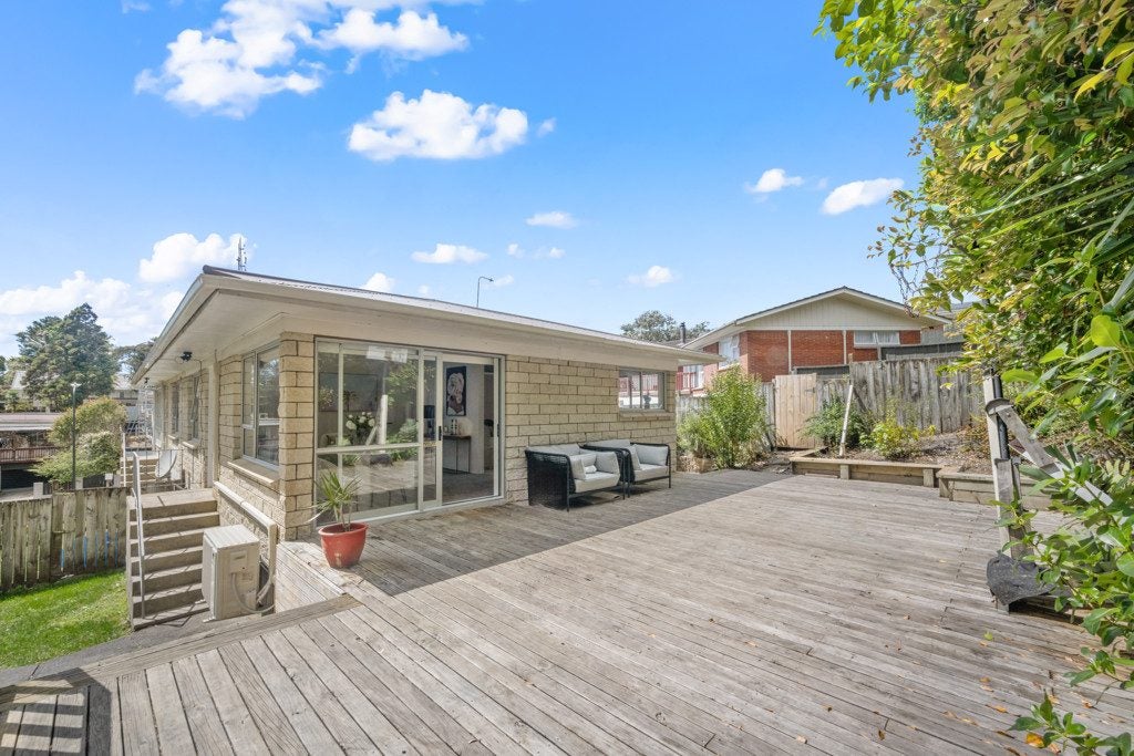 2/30 Kathleen Street, Totara Vale, Auckland - Carousel 2