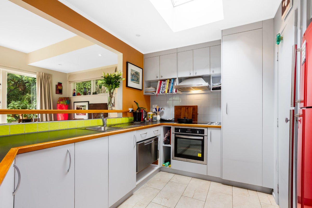 59D Colway Street, Ngaio, Wellington - Carousel 2