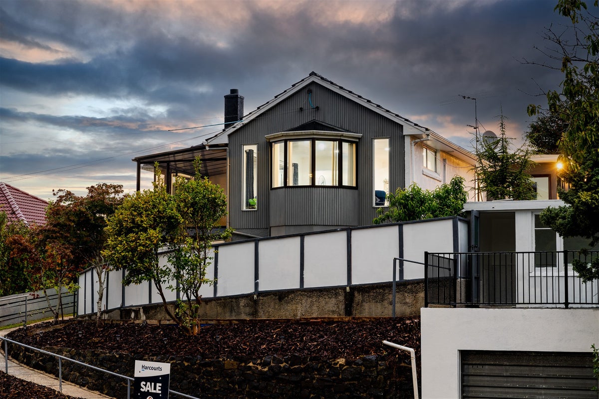 413 Taieri Road, Halfway Bush, Dunedin - Carousel 1