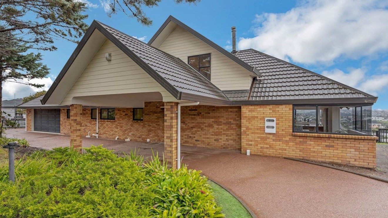 26 Ara Mara Hua, Henderson, Auckland - Carousel 1