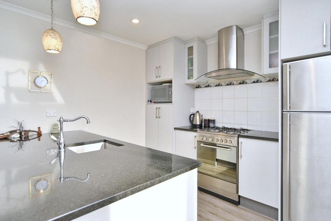 4 John Leith Place, Leithfield, Amberley - Carousel 2