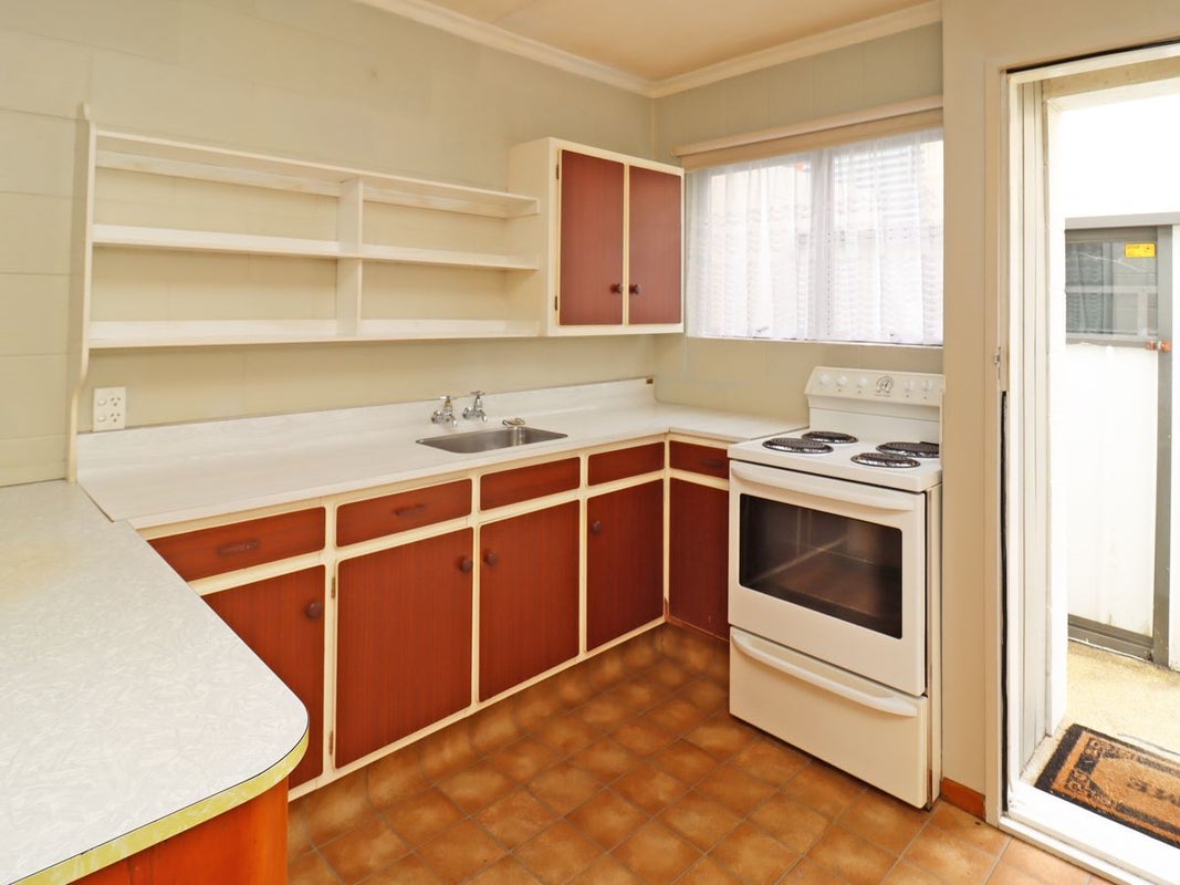 10/4 Mersey Street, South Hill, Oamaru - Carousel 2