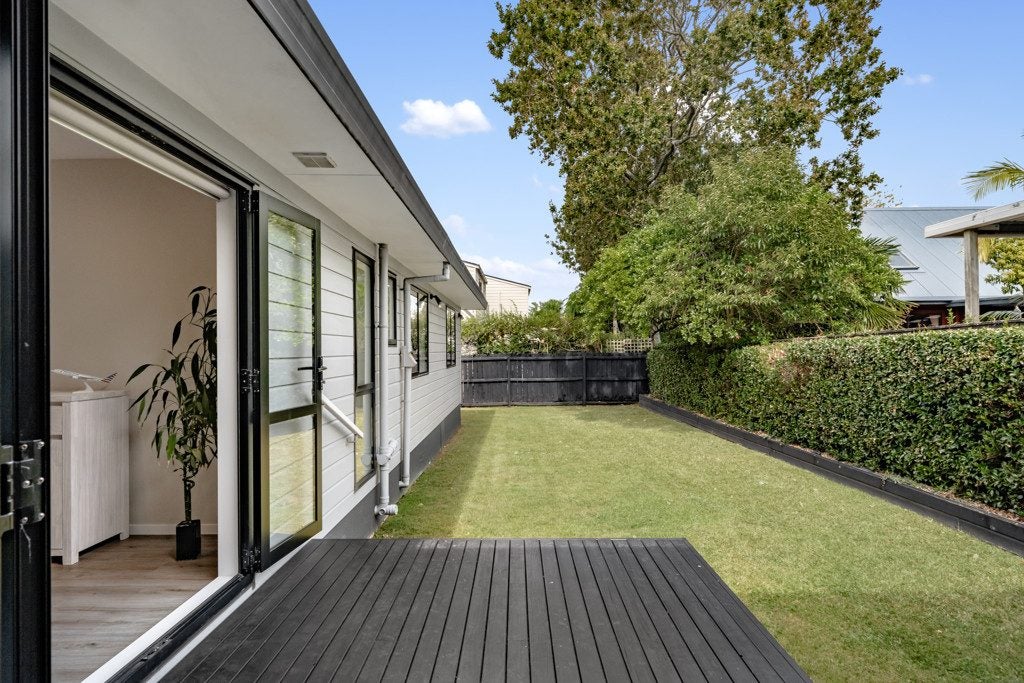 32A Harding Avenue, Mount Wellington, Auckland - Carousel 6