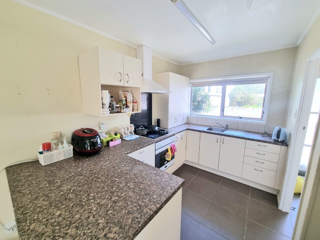 48 Onewa Road, Northcote Point, Auckland - Carousel 2