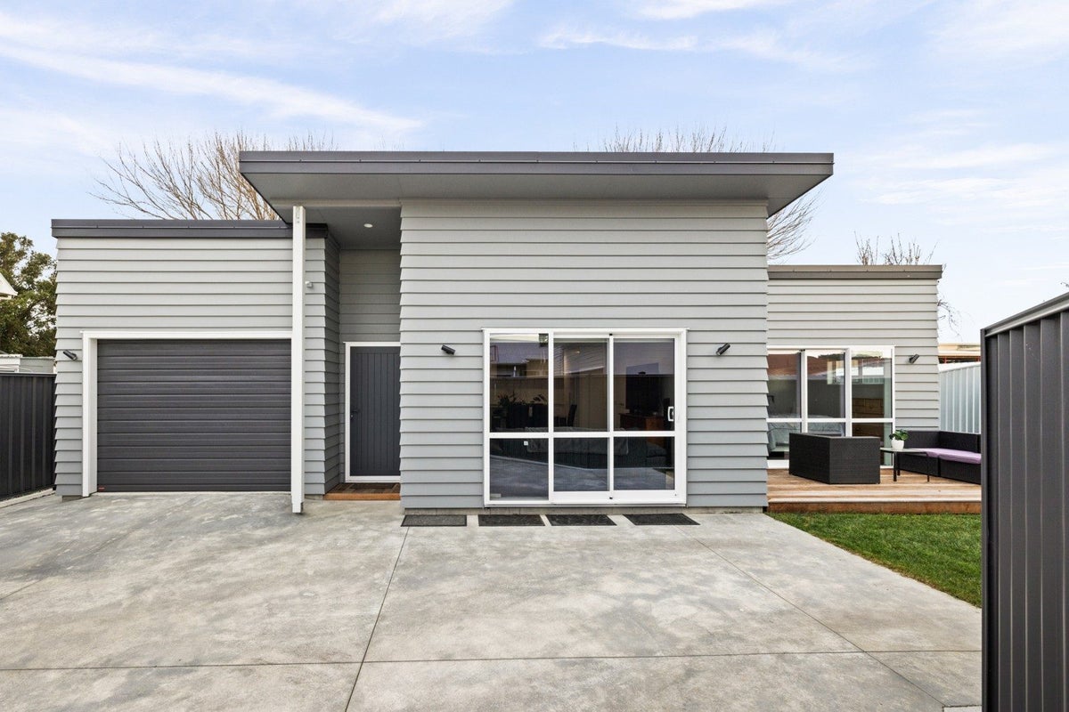 43B Meeanee Road, Taradale, Napier - Carousel 1