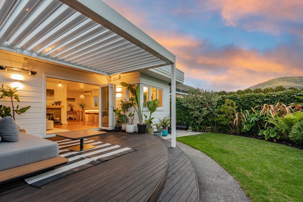 21 van Asch Street, Sumner, Christchurch - Carousel 1