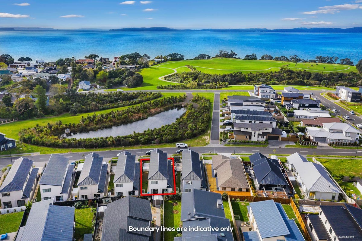 12 Atalanta Way, Beachlands, Auckland - Carousel 2