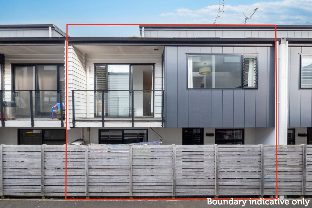 11/36 MIRO STREET, Mount Maunganui, Tauranga - Carousel 1