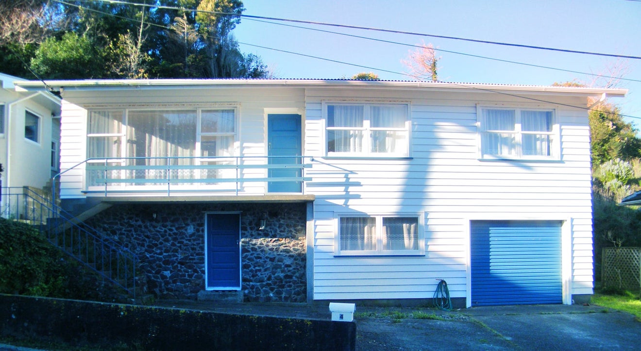 4 Epsom Way, Karori, Wellington - Carousel 2