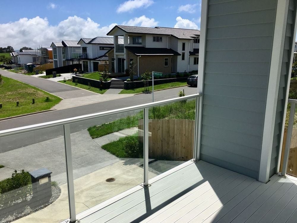 10 Atalanta Way, Beachlands, Auckland - Carousel 2