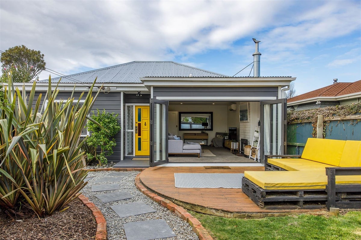 30 St James Avenue, Papanui, Christchurch - Carousel 1