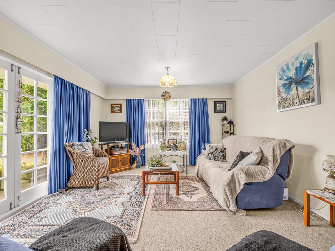 45 Joanne Crescent, Pukehangi, Rotorua - Carousel 2