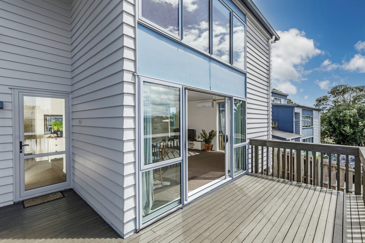 10A Saffron Street, Birkdale, Auckland - Carousel 31