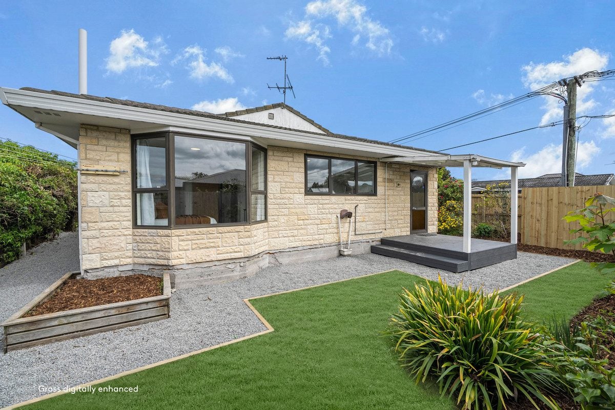 2A Barclay Place, Burwood, Christchurch - Carousel 2