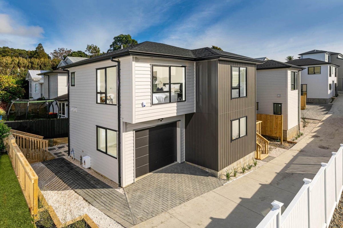 3A Agathis Avenue, Mairangi Bay, Auckland - Carousel 1