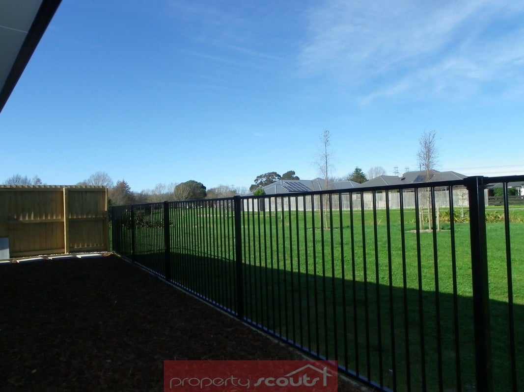 6 Pacers Lane, Yaldhurst, Christchurch - Carousel 13