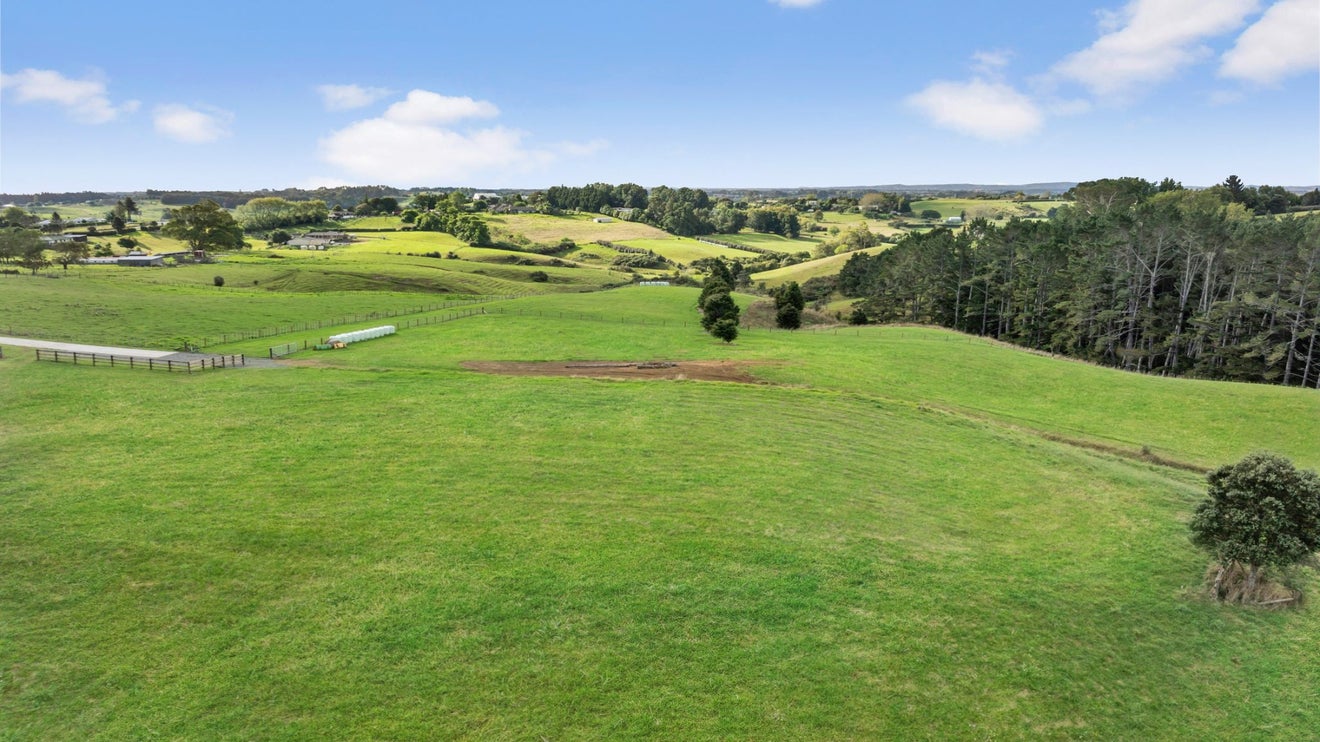 436 Runciman Road, Ramarama, Drury - Carousel 1