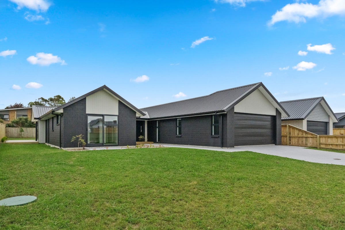 20 Patty Lane, Patumahoe, Pukekohe - Carousel 2