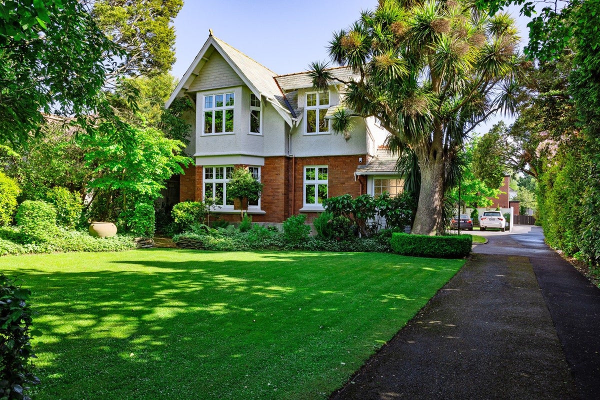 30 Duke Street, Gladstone, Invercargill - Carousel 1