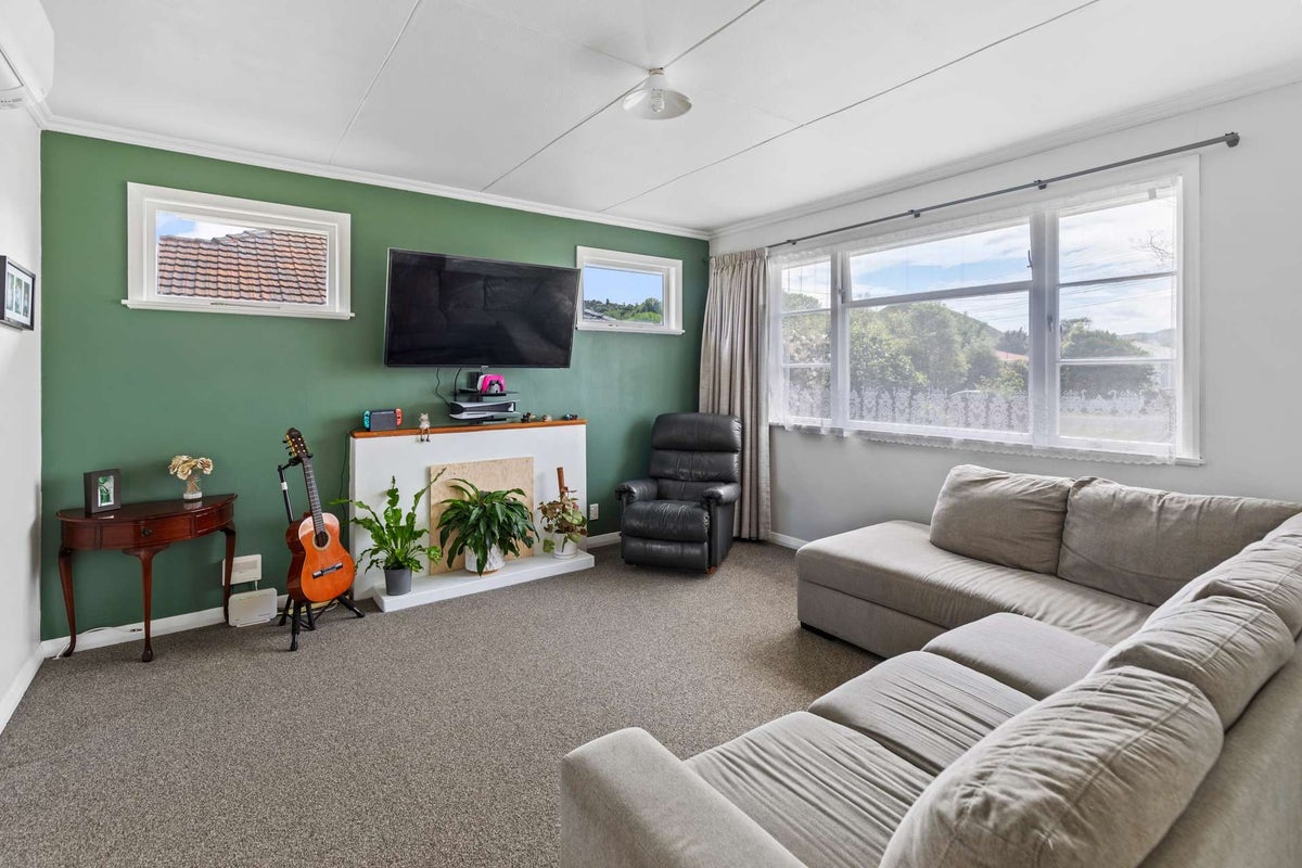 9 Kells Avenue, Aramoho, Whanganui - Carousel 2
