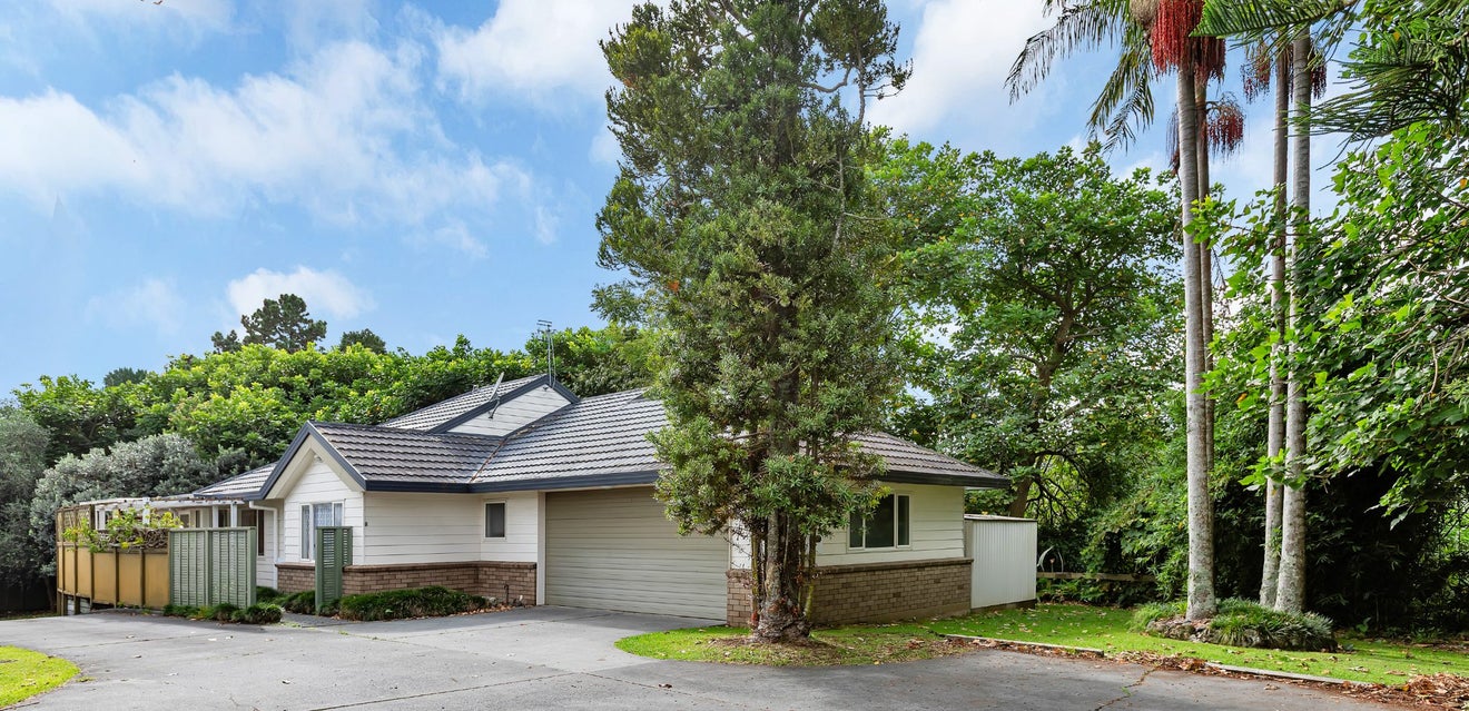 17D Bernard Street, Avenues, Whangarei - Carousel 17