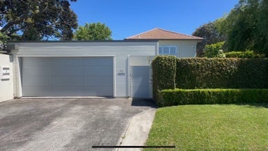 72 Norwood Road, Bayswater, Auckland - Carousel 1