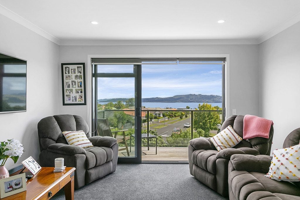 65 Arrowsmith Avenue, Waipahihi, Taupo - Carousel 2