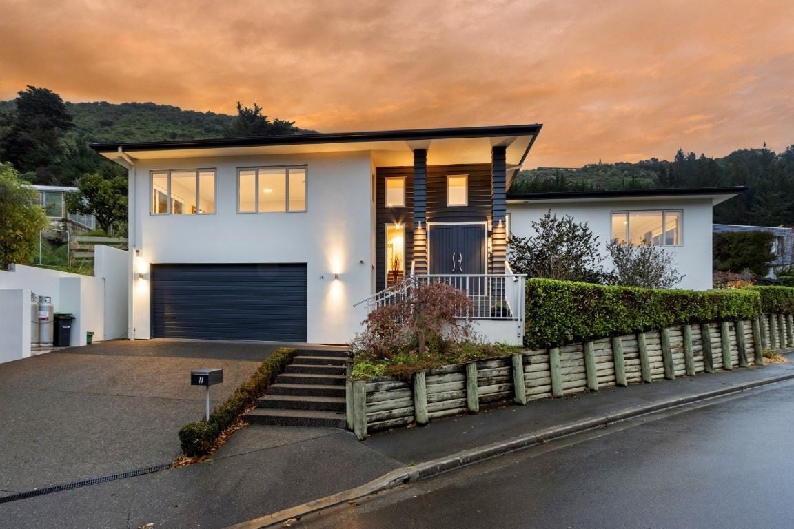 14 Maurice Knowles Lane, Cashmere, Christchurch - Carousel 1