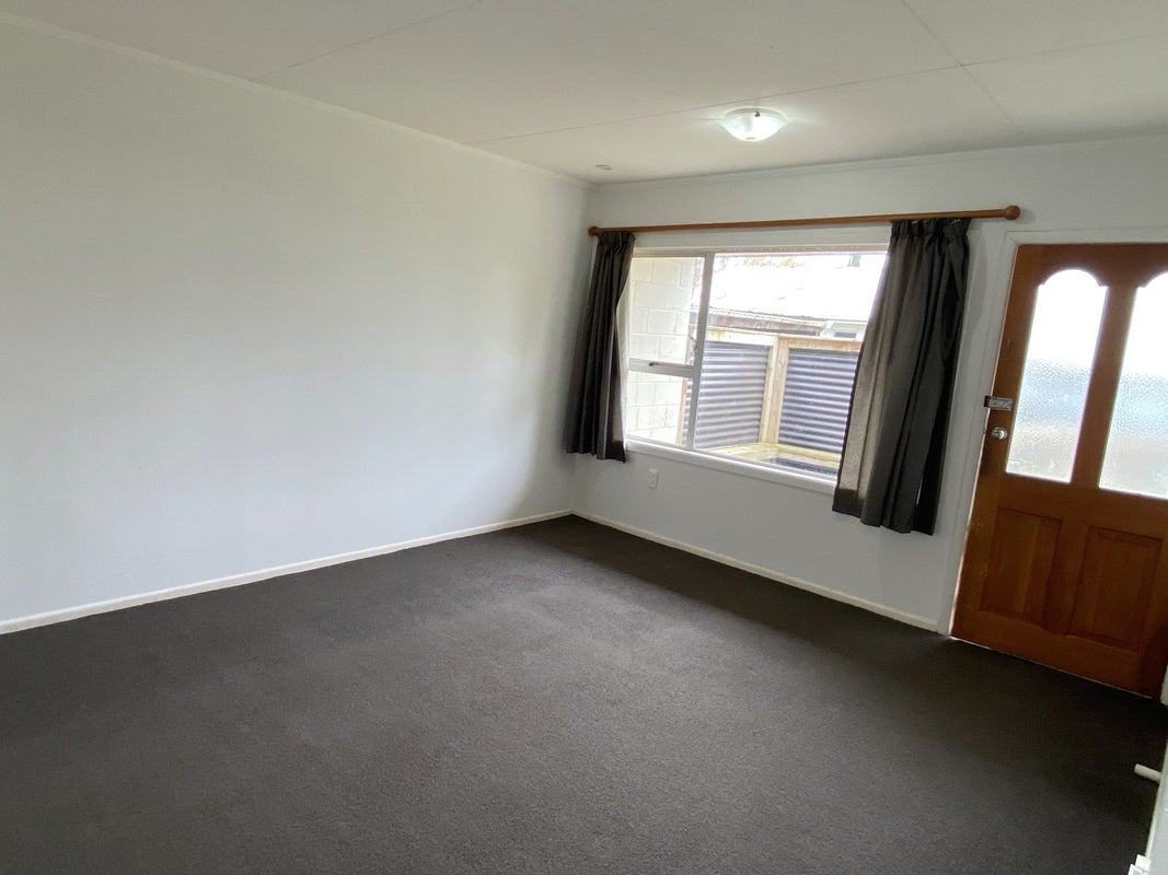 79A Pine Avenue, Melville, Hamilton - Carousel 12