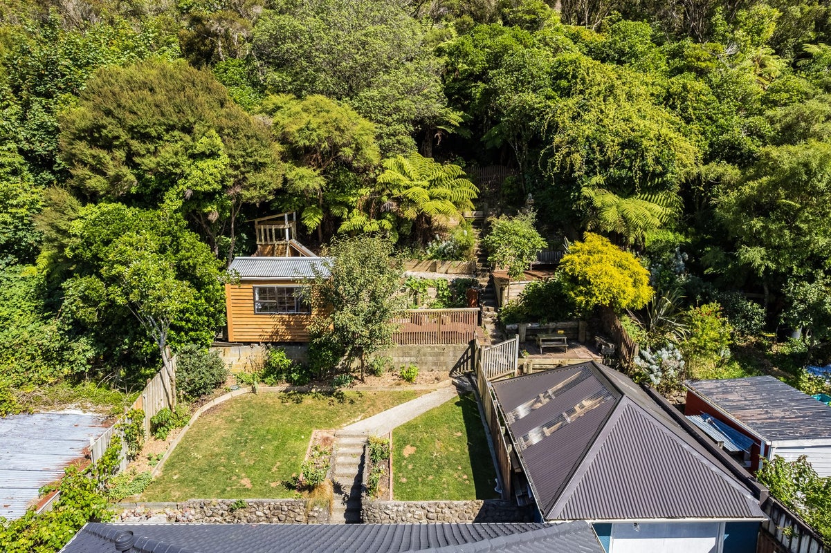 73 Hair Street, Wainuiomata, Lower Hutt - Carousel 20