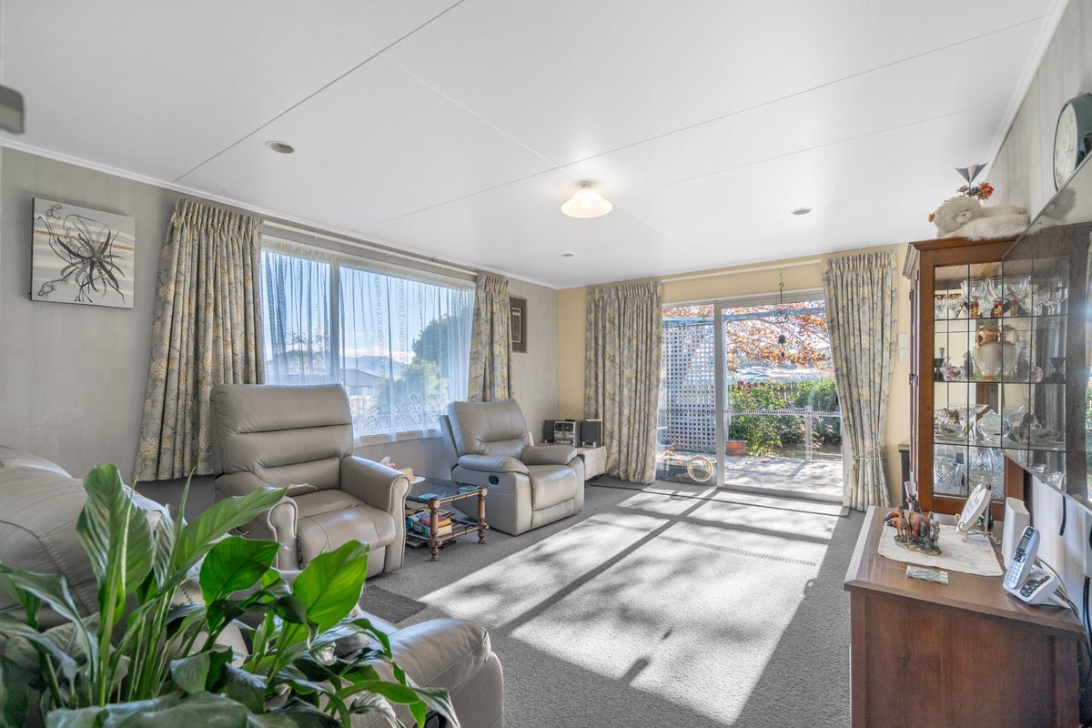 22 Walker Street, East Gore, Gore - Carousel 1