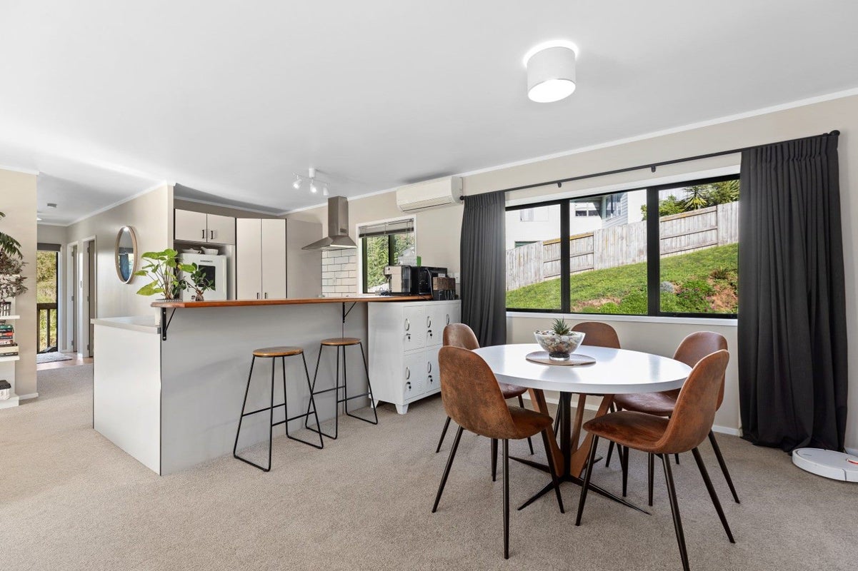 80 Bell Street, Judea, Tauranga - Carousel 1