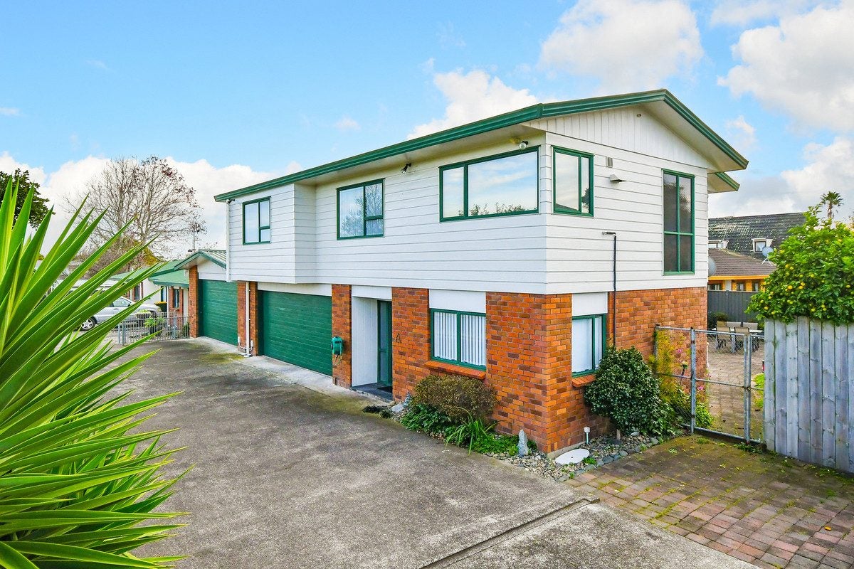 2/128 Maich Road, Manurewa, Auckland - Carousel 2
