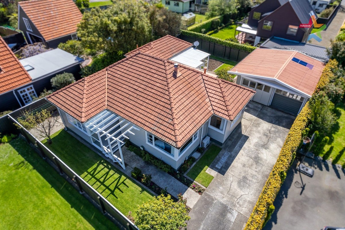 14A Wai-Iti Crescent, Woburn, Lower Hutt - Carousel 1