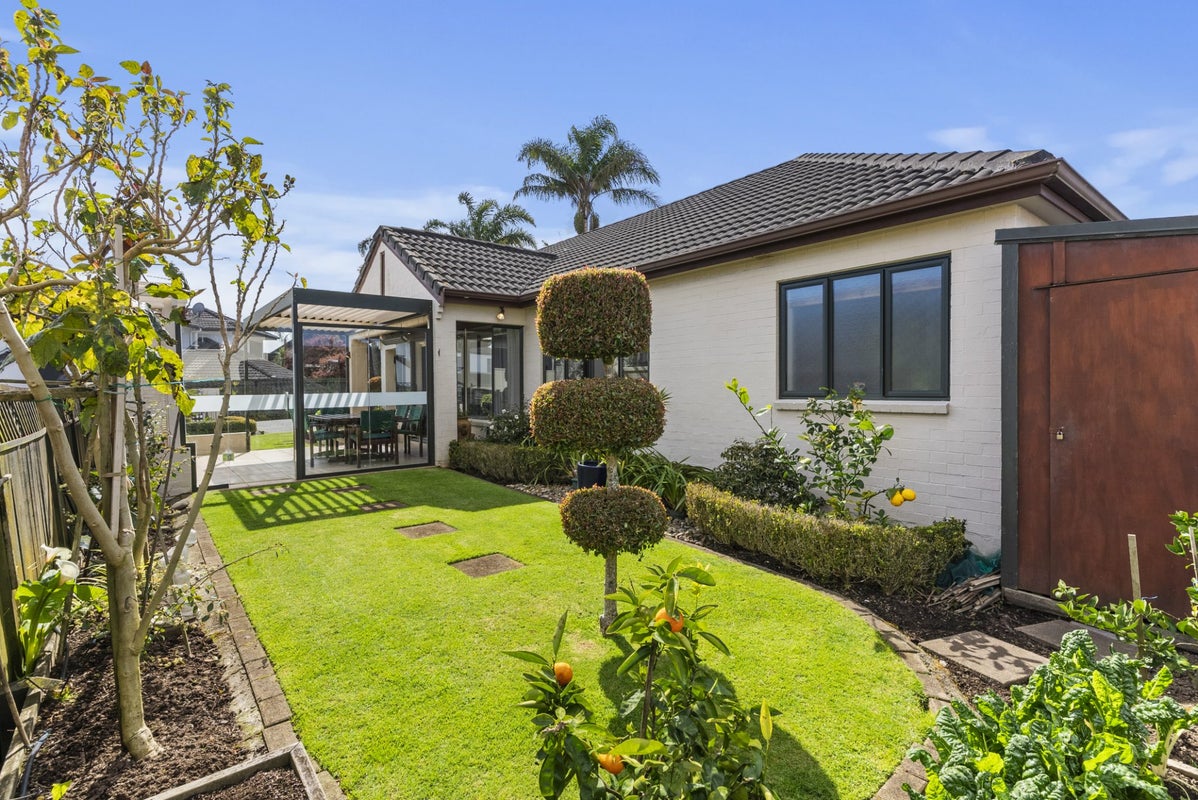 25 Kilsyth Way, East Tamaki Heights, Auckland - Carousel 1