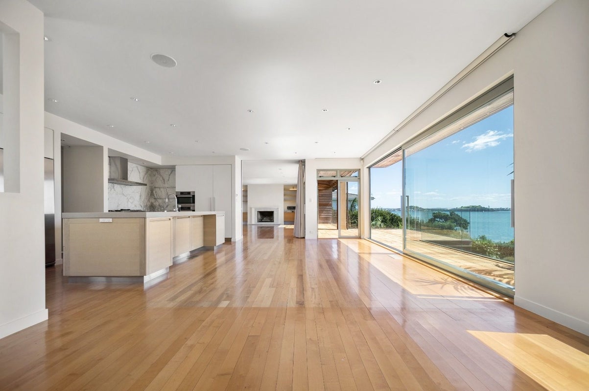 32 Selwyn Avenue, Mission Bay, Auckland - Carousel 2