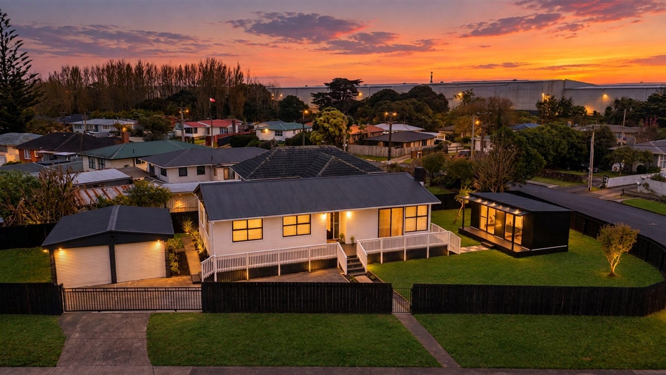 1 Sutton Avenue, Mangere East, Manukau City, Auckland - Carousel 1