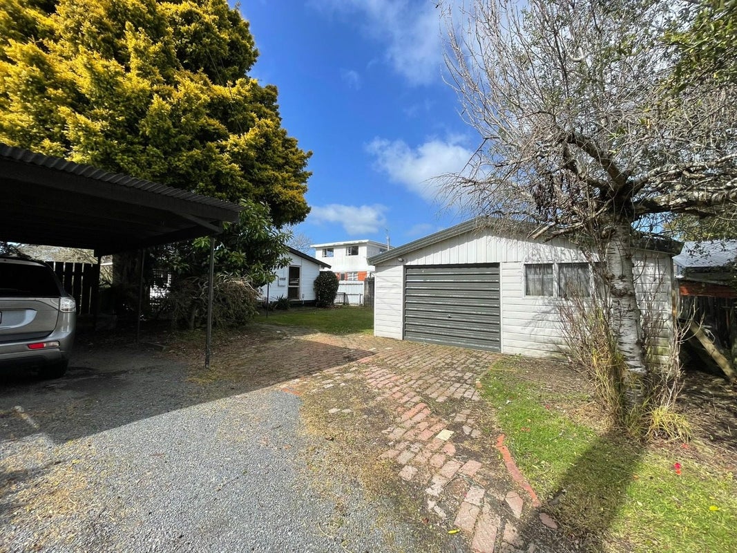 139 Fitzroy Avenue, Fitzroy, Hamilton - Carousel 12