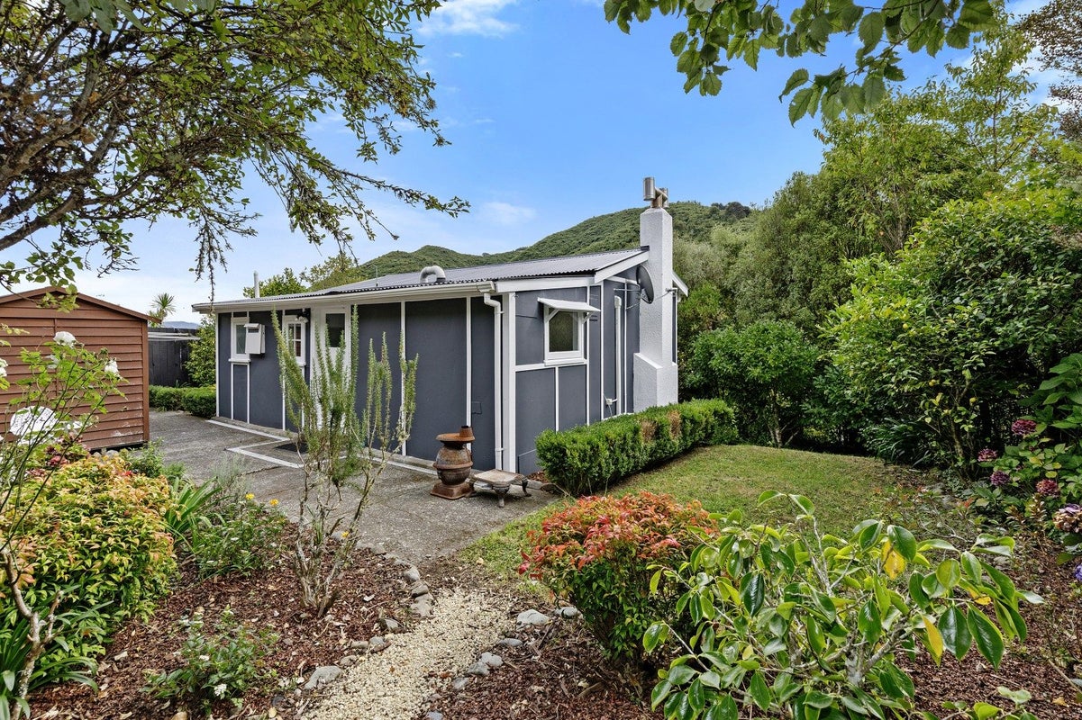 106 Akatarawa Road, Birchville, Upper Hutt - Carousel 1