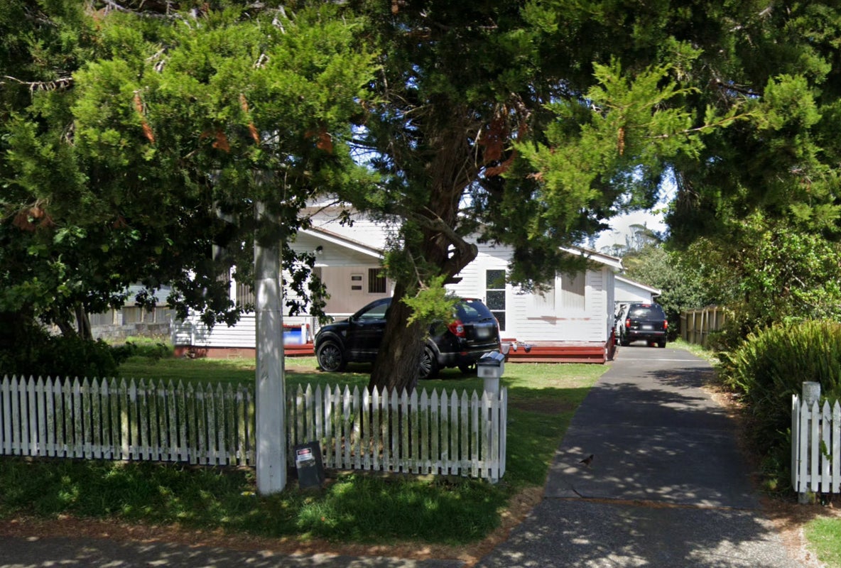 38C Rowandale Avenue, Manurewa, Auckland - Carousel 1