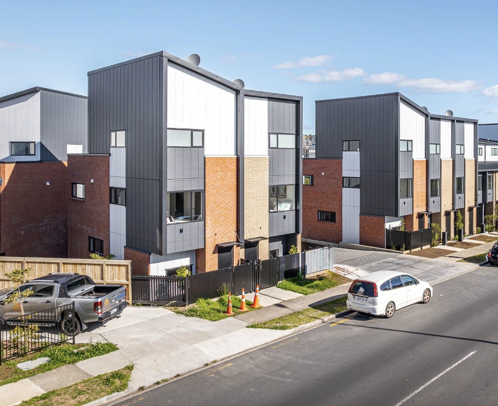 42B Westgate Drive, Westgate, Auckland - Carousel 1