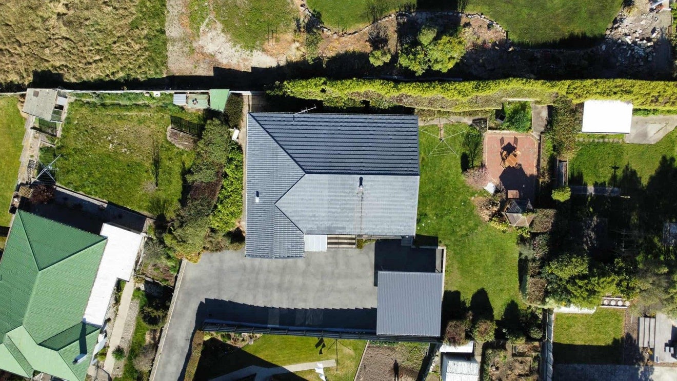 7 Rye Street, South Hill, Oamaru - Carousel 24