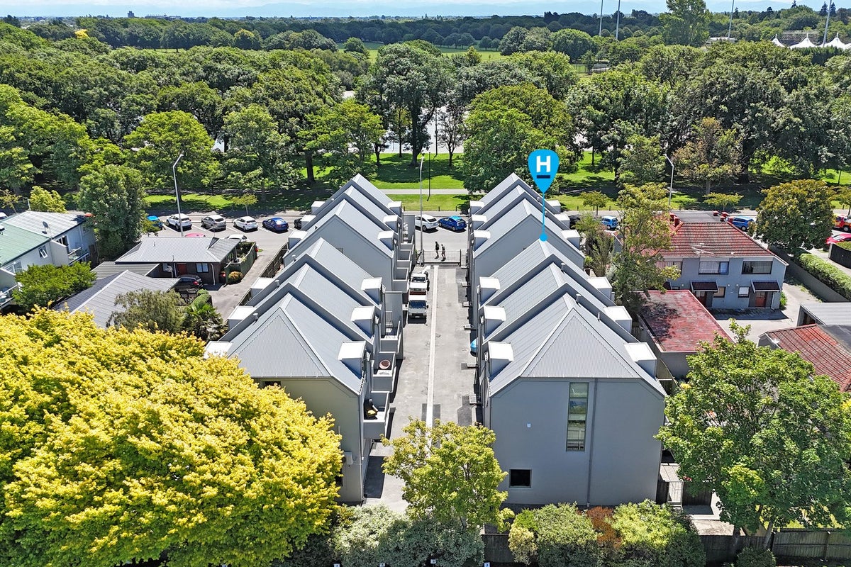 4/454 Hagley Avenue, Christchurch Central, Christchurch - Carousel 2