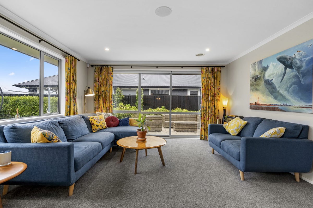 29 Buddle Road, Wallaceville, Upper Hutt - Carousel 1