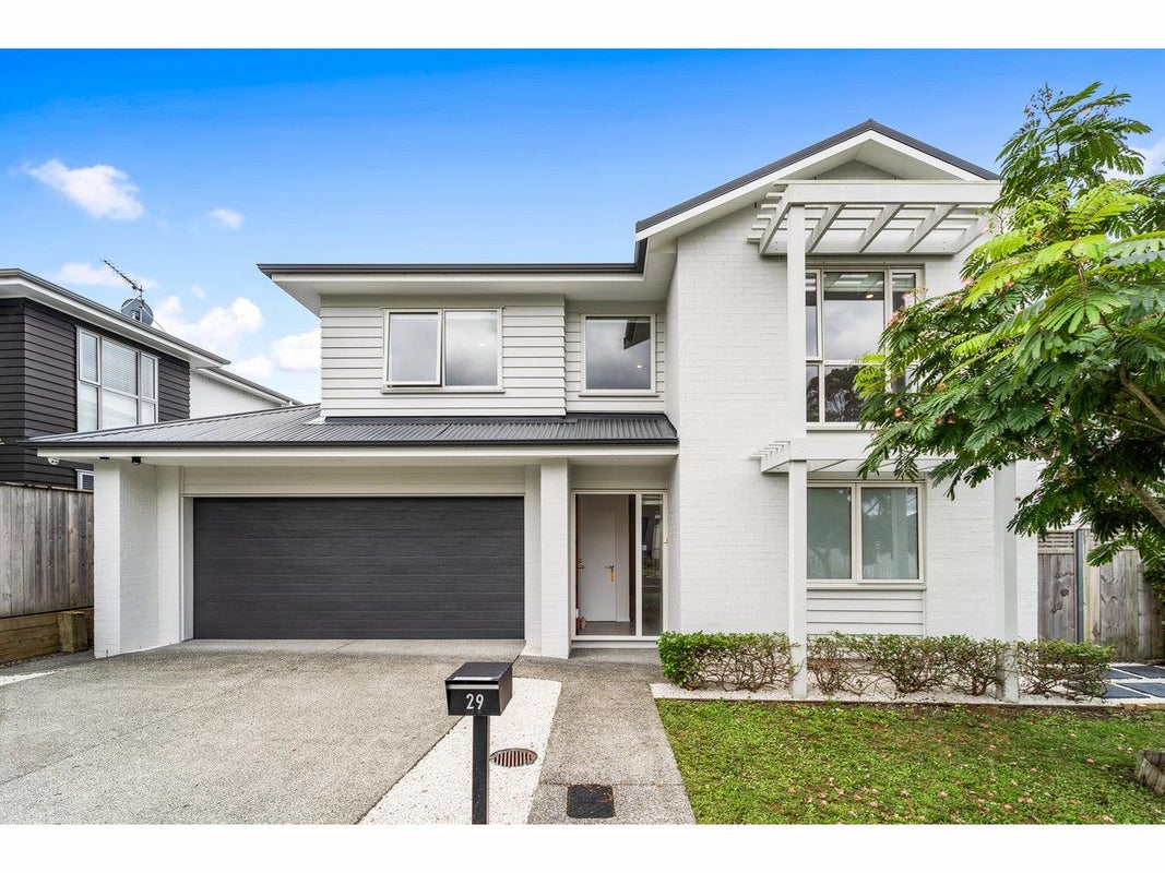 29 Mettam Drive, Swanson, Auckland - Carousel 1